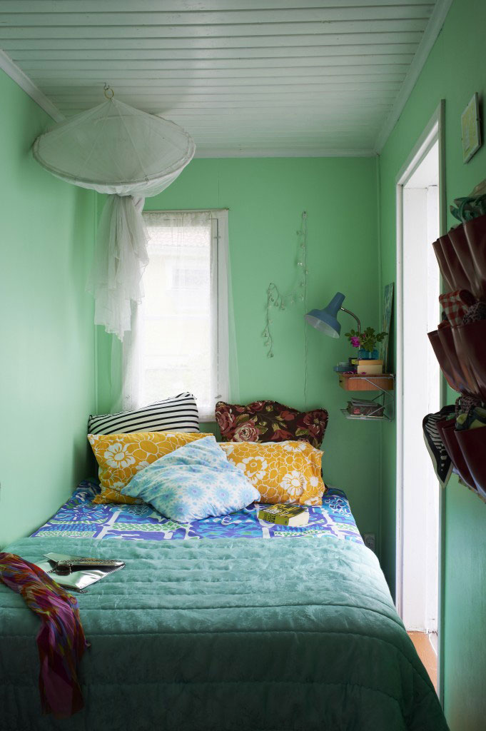 Colourful Bedrooms1